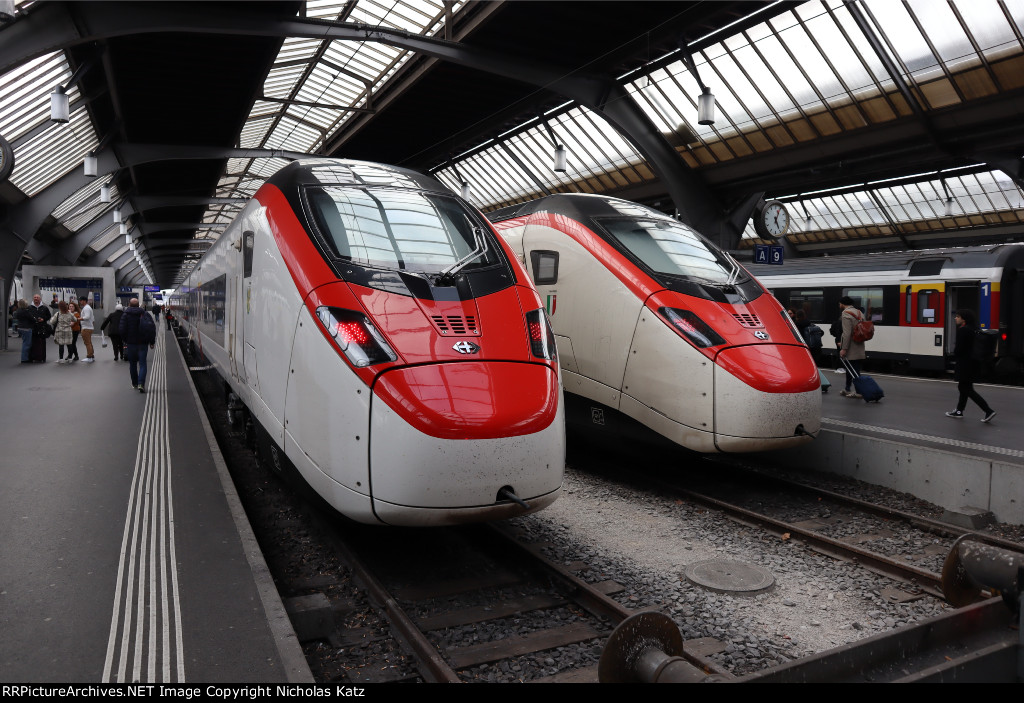 SBB RABe 501s 501-024-4 & 501-011-1 